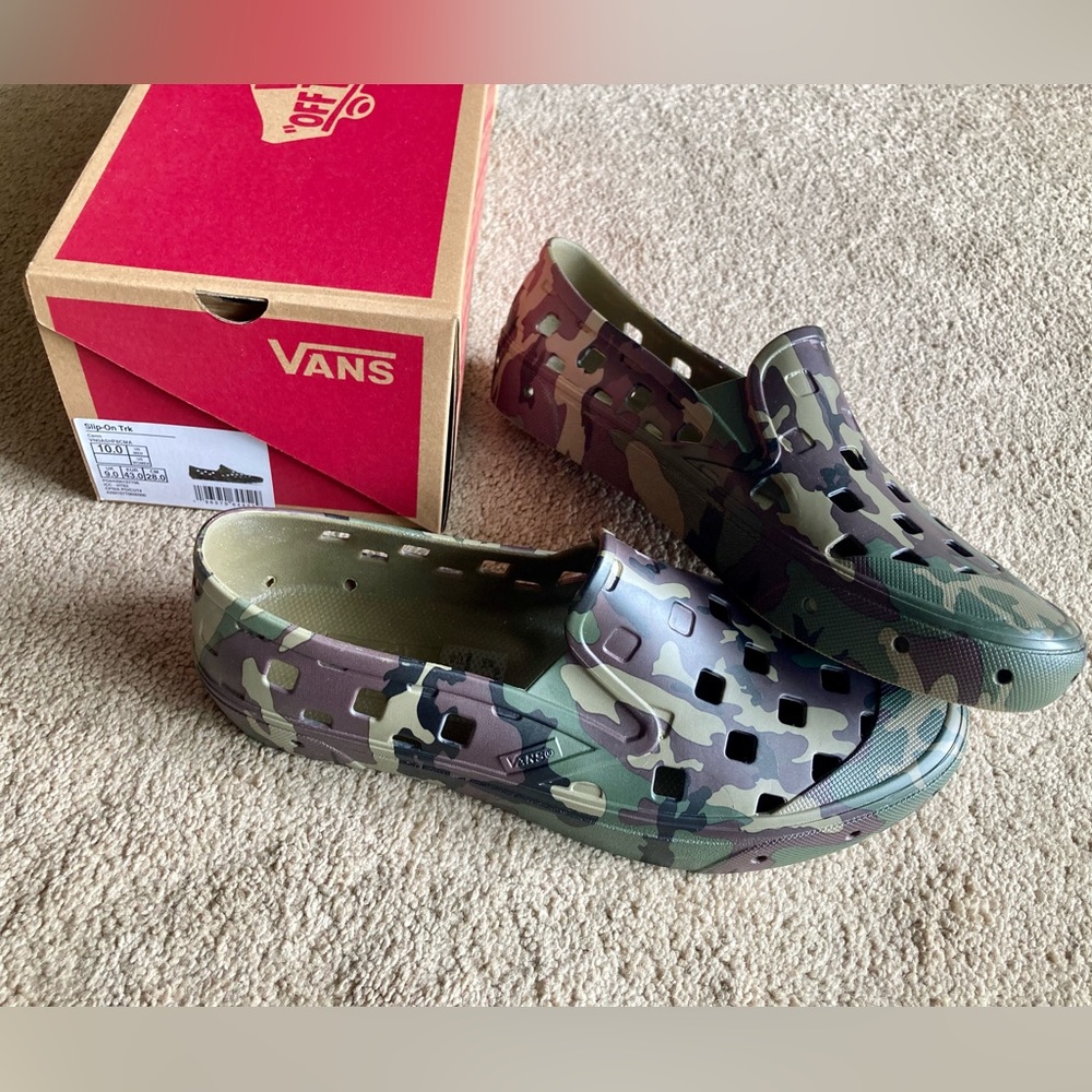 Vans Slip-On Trk Camo, men’s size 10